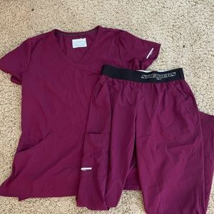 Skechers By Barco Scrubs Large Top, Medium Bottom